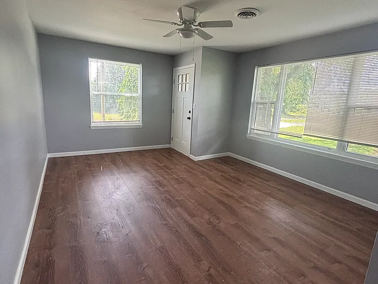 3795 W Andrew Johnson Hwy — Photo 4