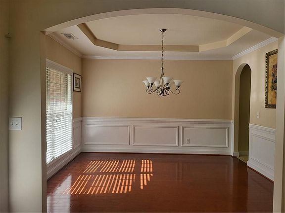 4th image of 1080 Colgan Ct