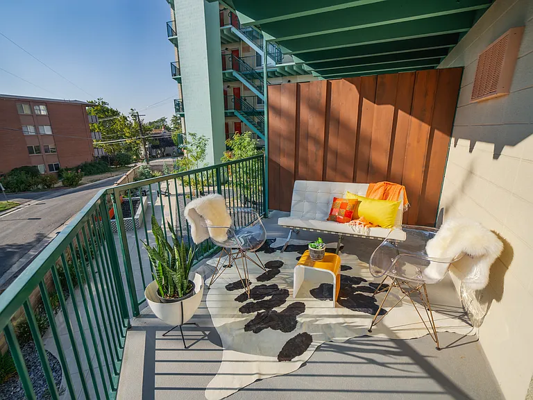 Valli Hi Apartments — Photo 9
