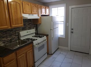 374 Hewitt St, Trenton, NJ 08611