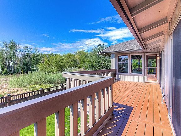 Deck View 