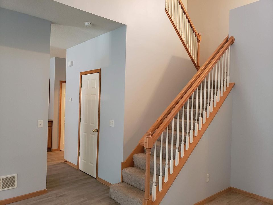 1st image of 8054 Stratford Cir S