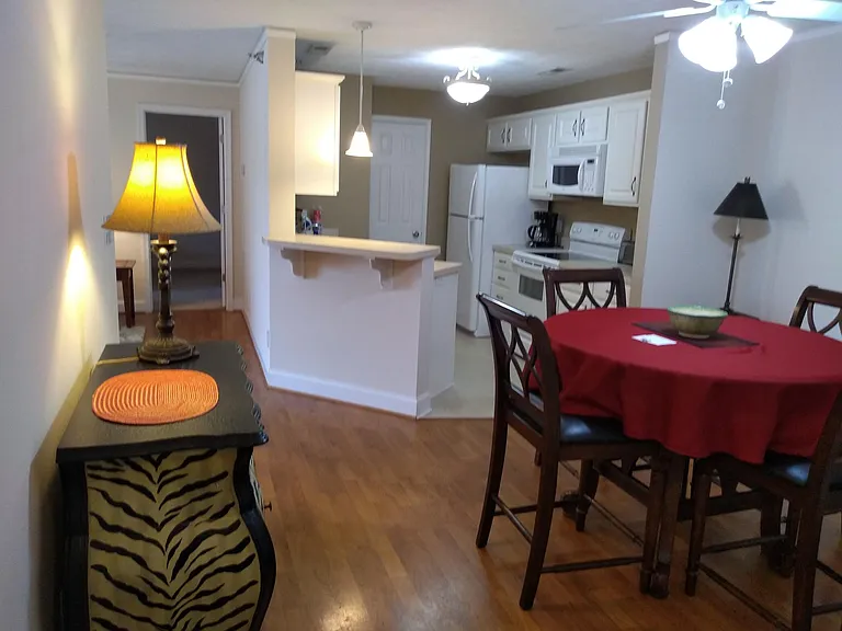 623 Wyndhurst Dr — Photo 8