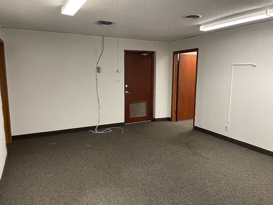 2nd image of 524 Main St #307