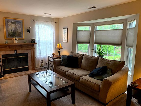 bay window in Living Room