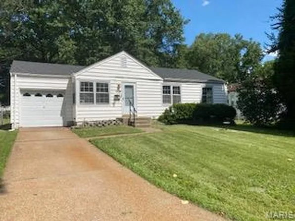 10506 Byfield Dr, Saint Louis, MO 63137