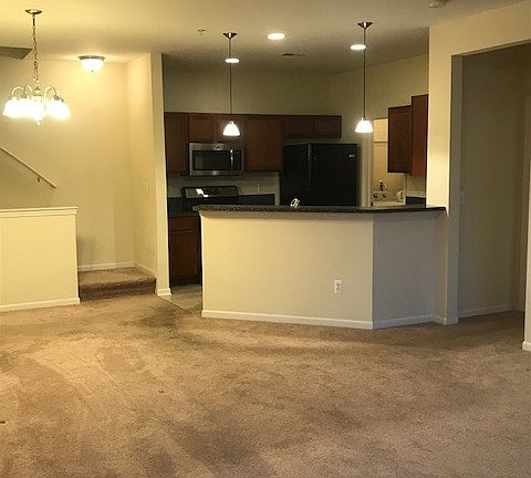 2nd image of 23928 Northstone Village Dr