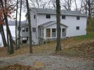 930 Cambridge Dr, Onsted, MI