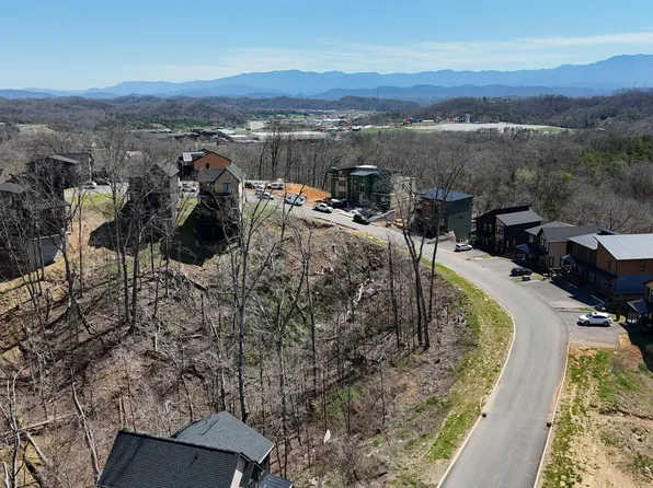 Reedmont Way, Sevierville, TN 37876