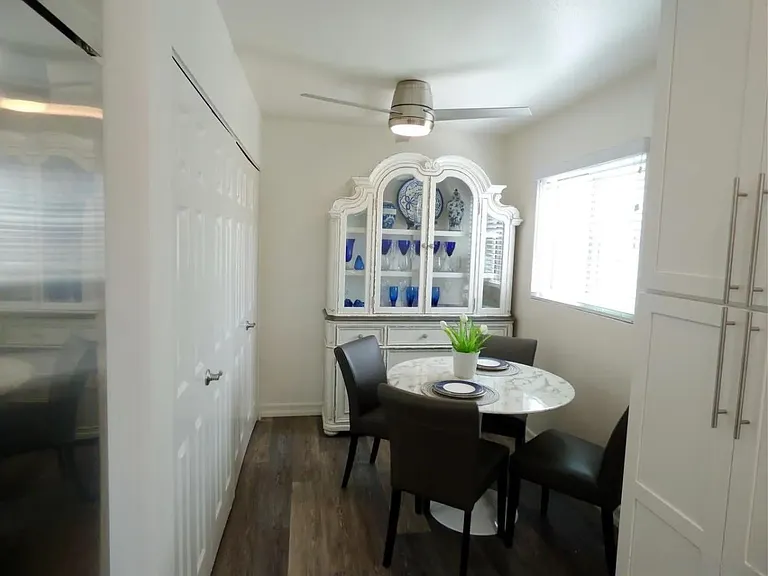 1115 Pearl St #6 — Photo 8