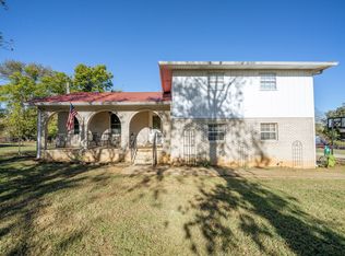 208 Forrest Ave, Clifton, TN 38425