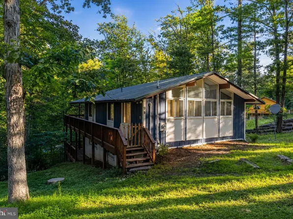94 Deer Trl, Mount Jackson, VA 22842