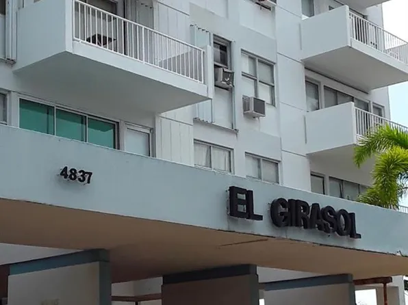 Isla Verde Avenue Cond El Girasol #303, Carolina, PR 00979