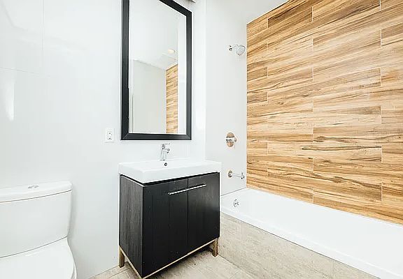 5th image of 785 Dekalb Ave APT 2G