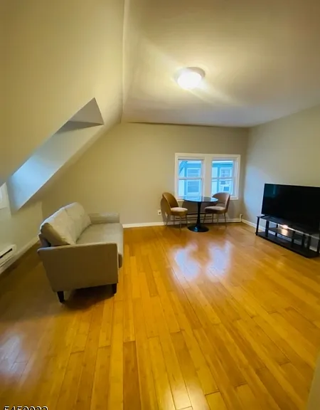 17 Chelsea Ave #3 — Photo 6