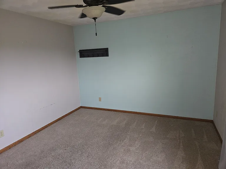 535 Westfield Dr — Photo 28
