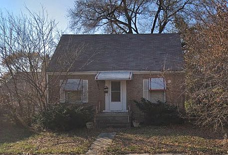1st image of 16126 Emerald Ave