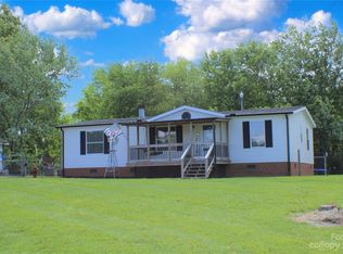 1125 Shiloh Rd, Claremont, NC 28610