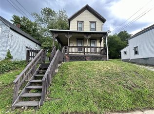 573 Allyn St, Akron, OH 44311