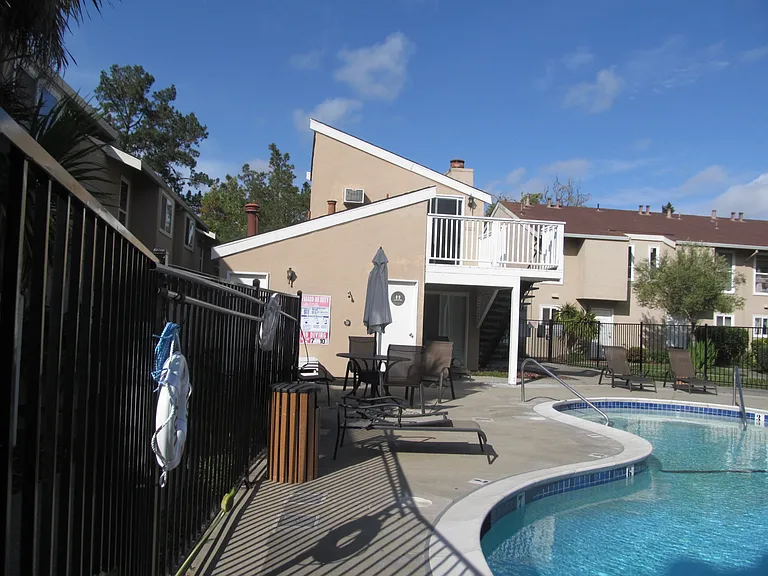 4740 Appian Way #5 — Photo 4