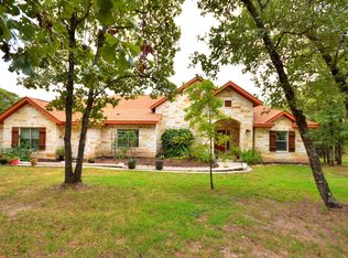 345 Arbors Cir, Elgin, TX 78621