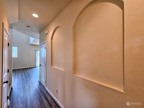 4th image of 17816 19th Avenue Ct E