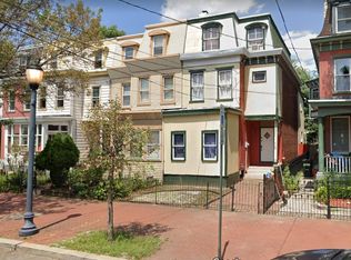 119 Linden St, Camden, NJ 08102