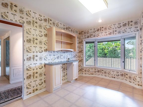 5th image of 1 Hiawatha Cove Trl APT 24