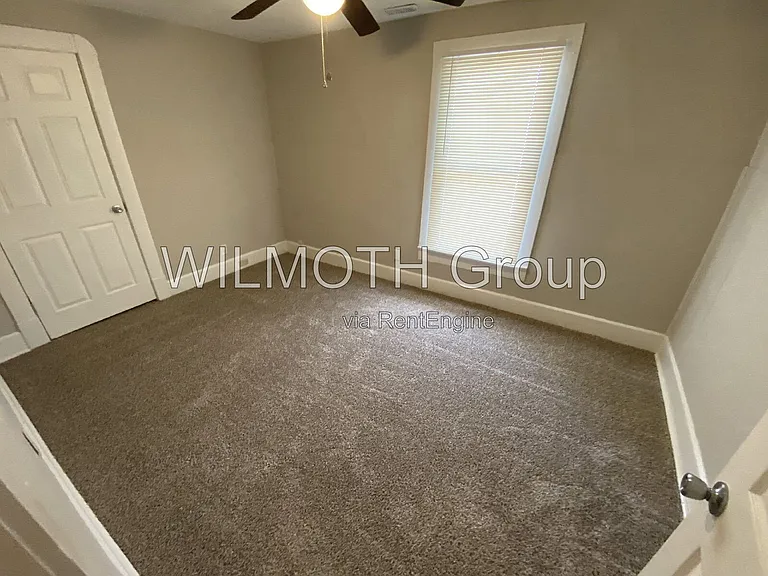 91 S 5th Ave — Photo 12