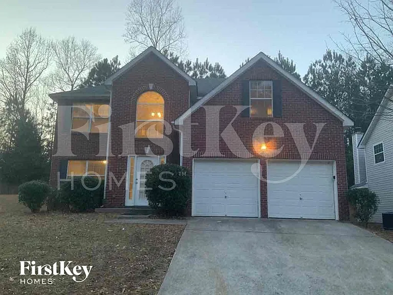 226 Bonnes Dr — Photo 1