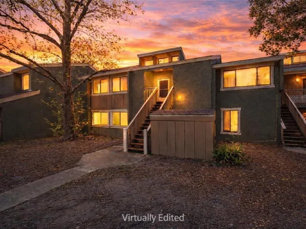 6060 Peregrine Ave #17E, Orlando, FL 32819