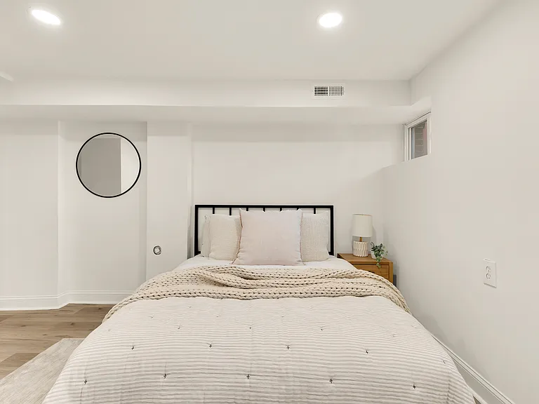 807 Jefferson St NW #1 — Photo 16