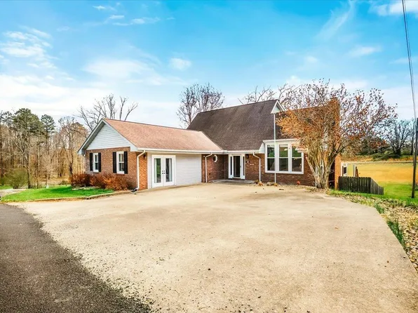 32 Meadow Brook Dr, Corbin, KY 40701