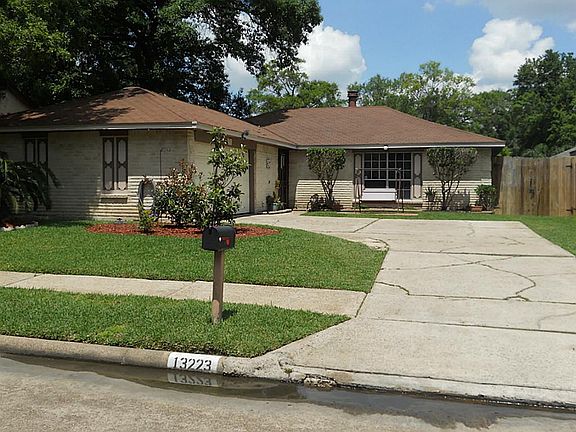 3rd image of 13223 Boyer Ln