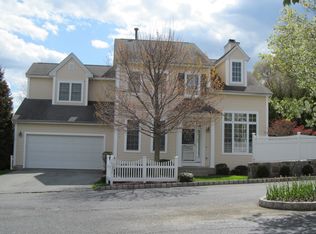 1 Valimar Blvd, White Plains, NY 10603