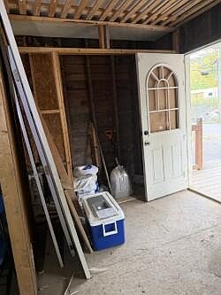 4th image of 42 Dove Ln