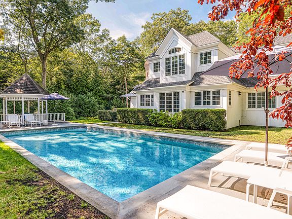 4th image of 9 Georgica Woods Ln