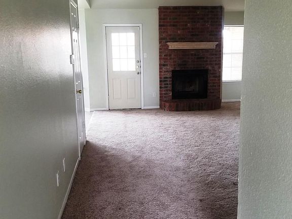2nd image of 4207 Glennwood Dr