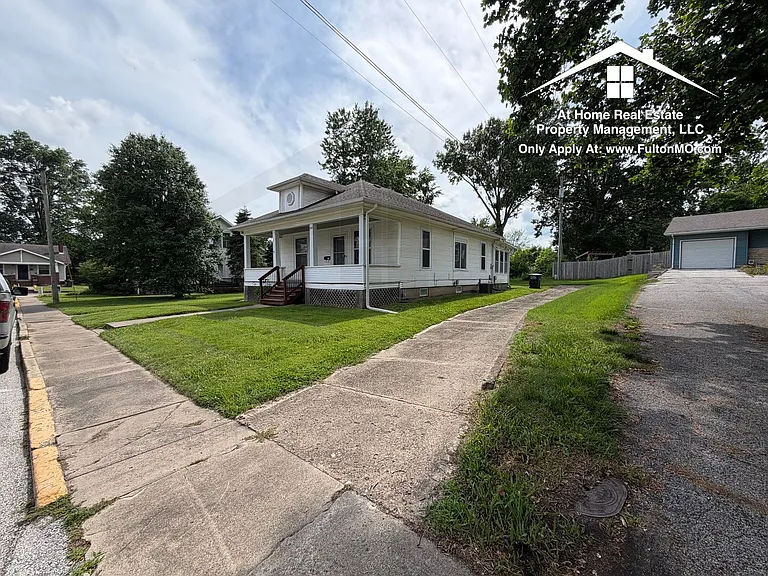 217 W 6th St — Photo 46
