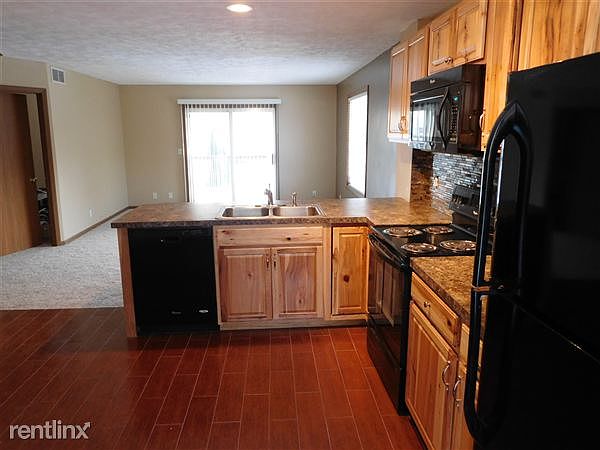 Kitchen. New Cabinets, New Countertops, New Appliances, New