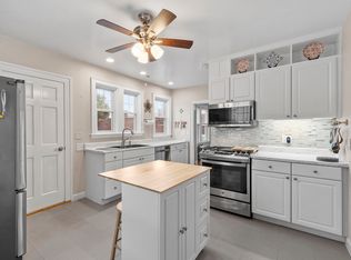 15 Bruce Rd, Waltham, MA 02453