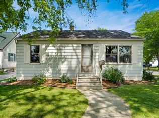 487 4th St, Fond Du Lac, WI 54935