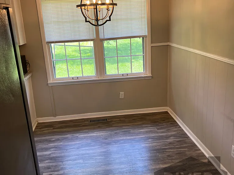 1233 Ridge Dr — Photo 5