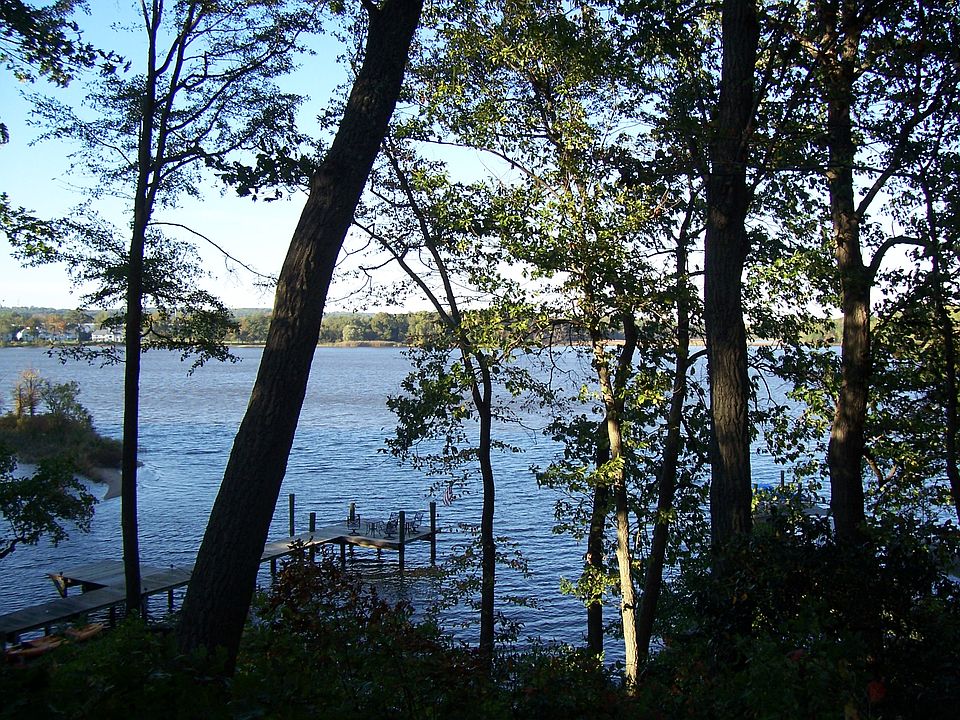 2nd image of 1709 Church Point Ct