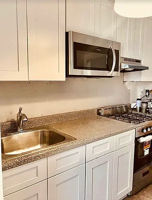 Rented by Voro NYC | media 17