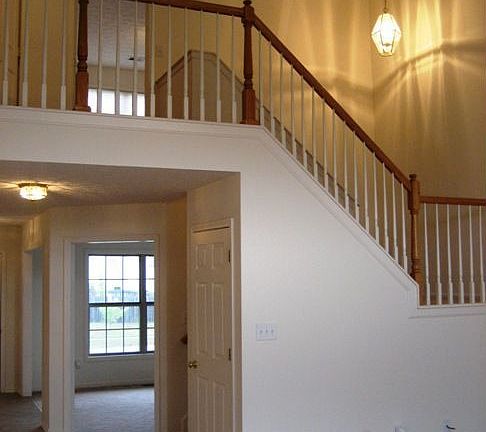 2 Story Open Staircase 