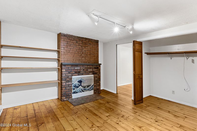 5th image of 341 Hudson Avenue