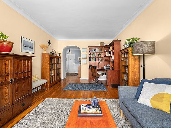 3rd image of 25-40 31st Ave #4D