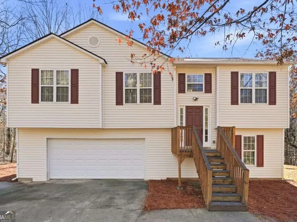 8675 Bayhill Dr, Gainesville, GA 30506