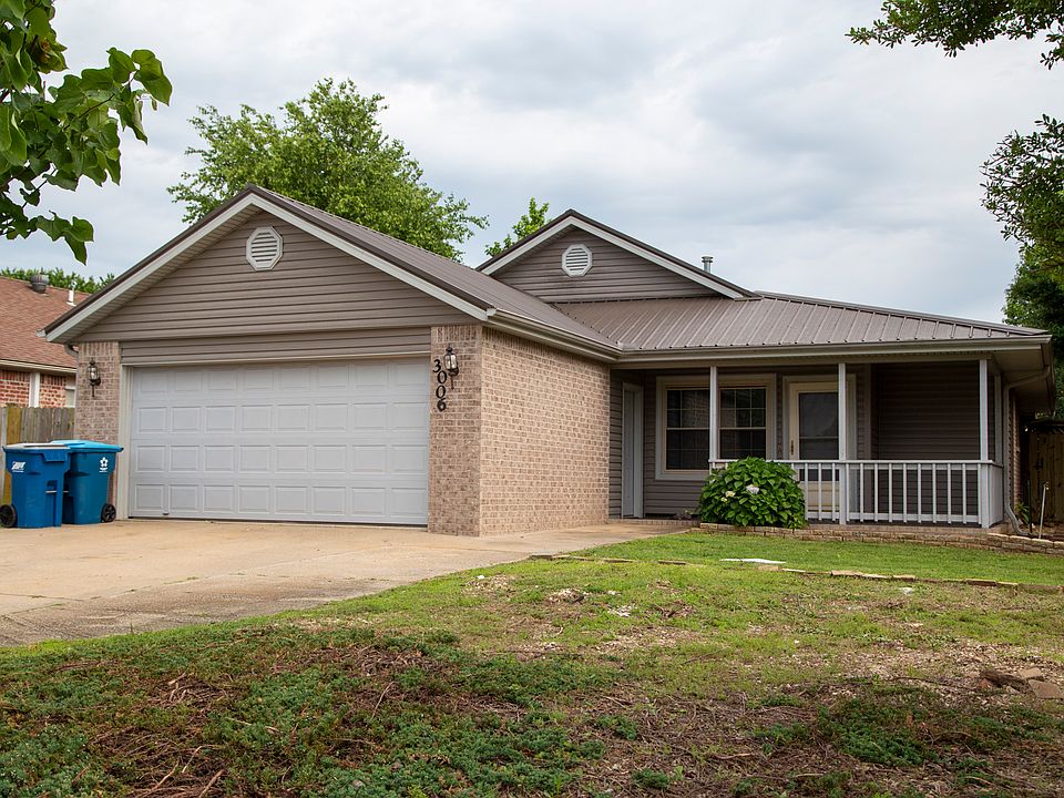 1st image of 3006 Levi Ln